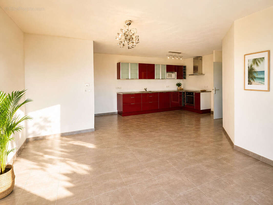 Appartement à MARSEILLE-9E