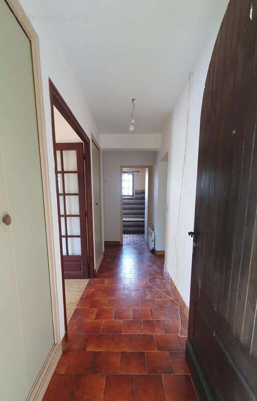 Maison 90 m² à Saint-Seurin-De-Prats  - photo 3