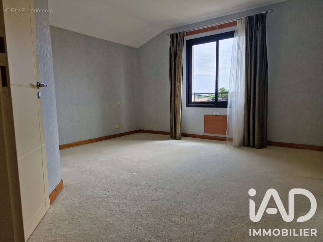 Photo 6 - Maison à VERRIERES