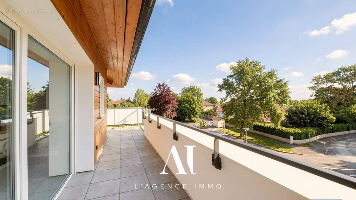 Appartement à SEGNY