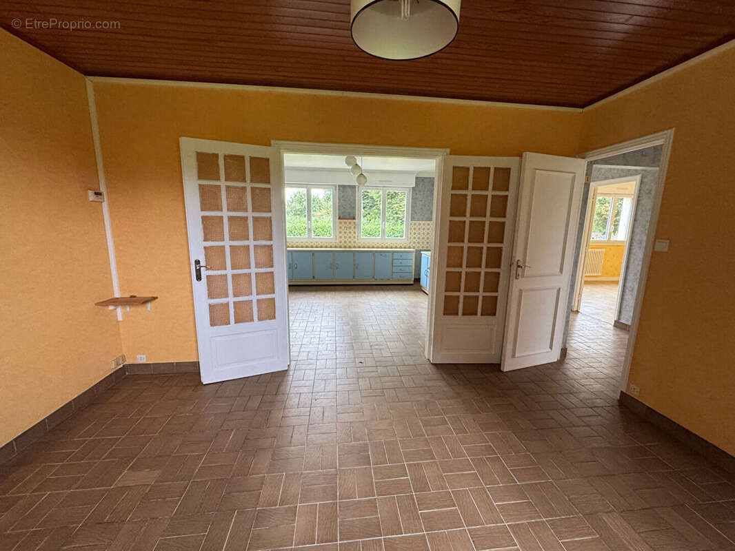 Maison à LANDIVISIAU