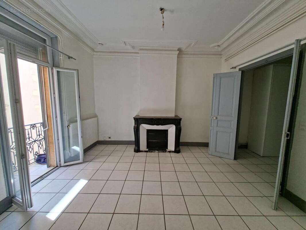 Photo 2 - Appartement à BEZIERS