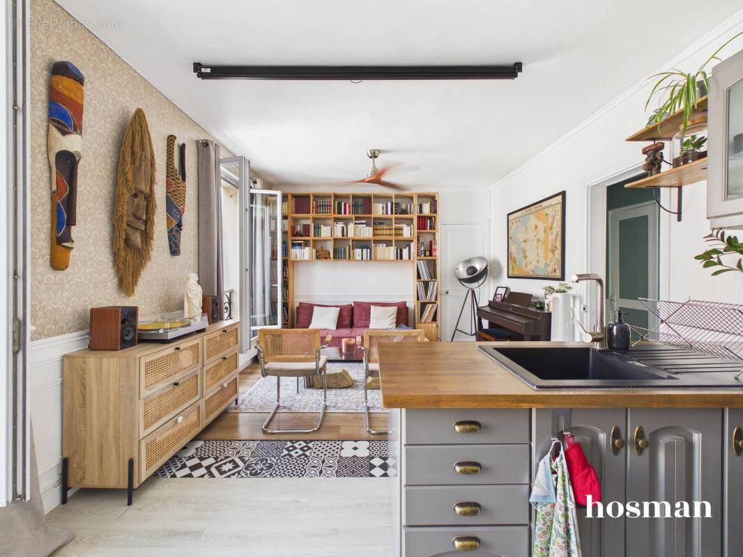 Appartement à PARIS-19E