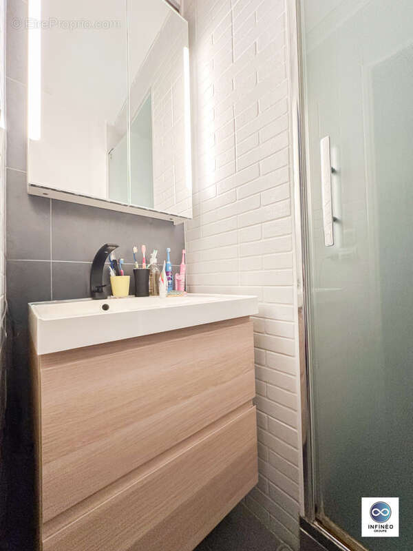 Appartement à RUEIL-MALMAISON