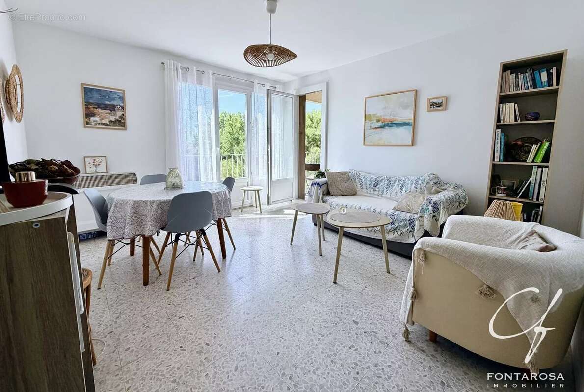 Appartement à FREJUS
