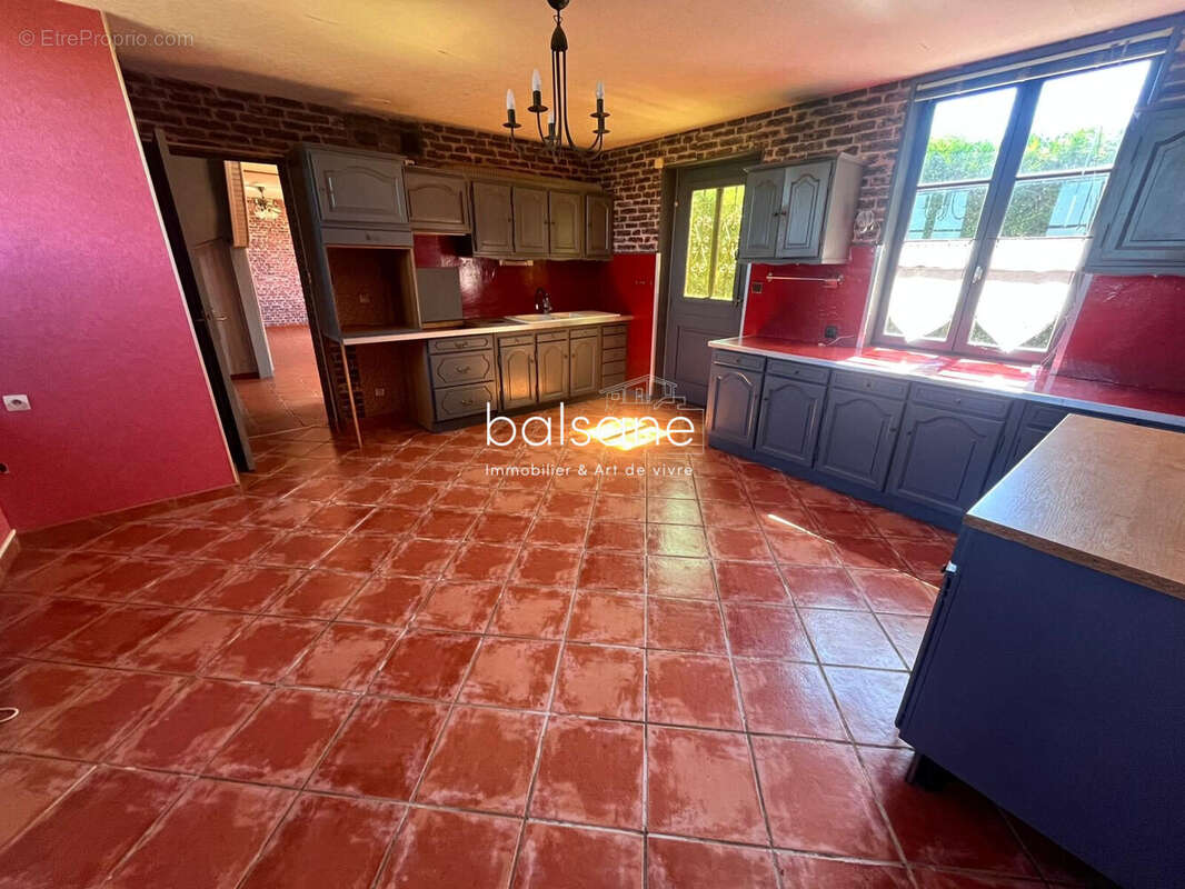 Maison à BOURG-ACHARD