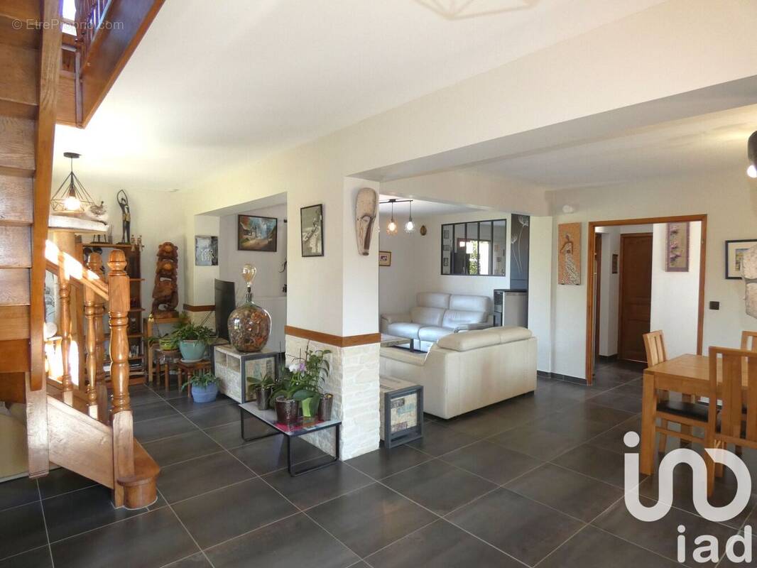 Photo 1 - Maison à CIVRY-LA-FORET