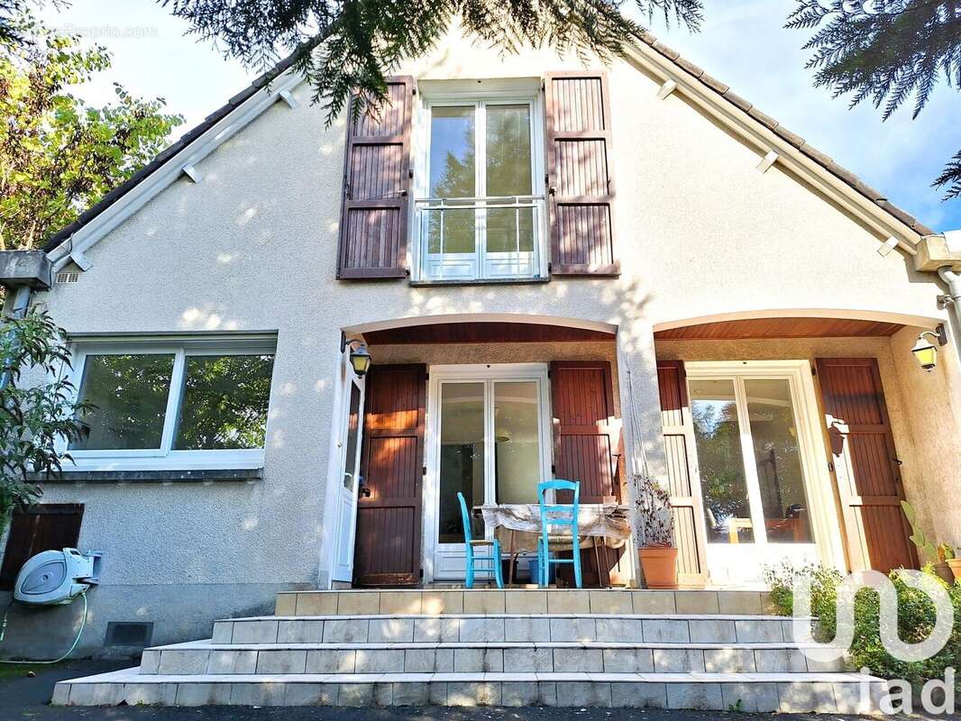 Photo 2 - Maison à AURILLAC