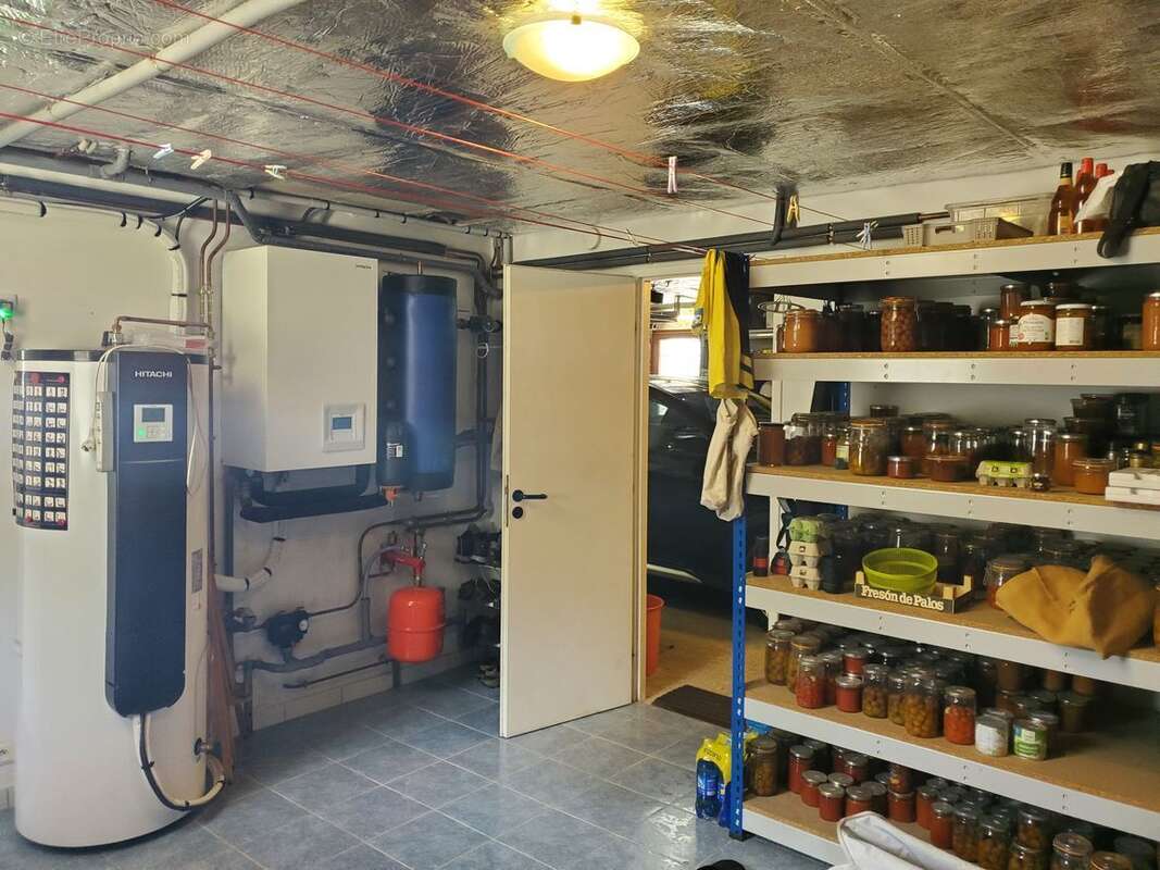 Maison à CHAMPNIERS