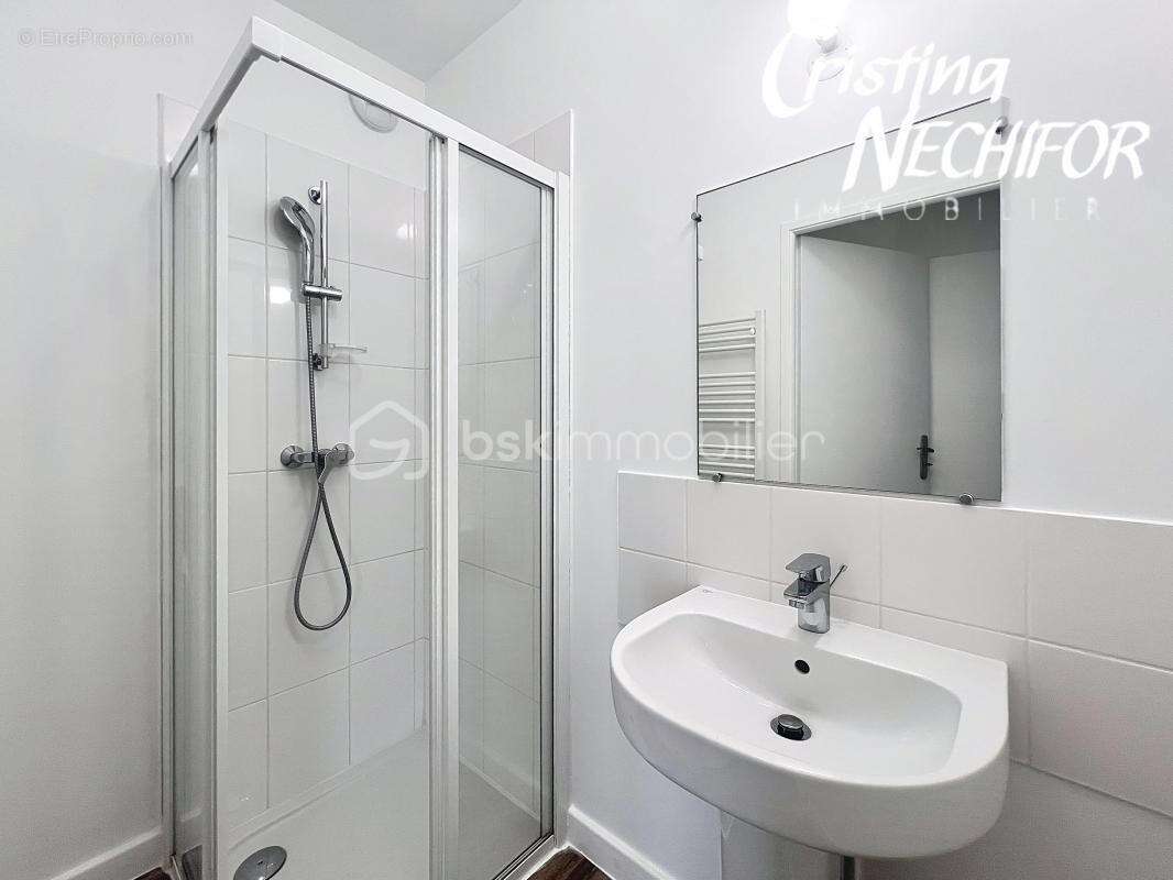 Appartement à SERRIS