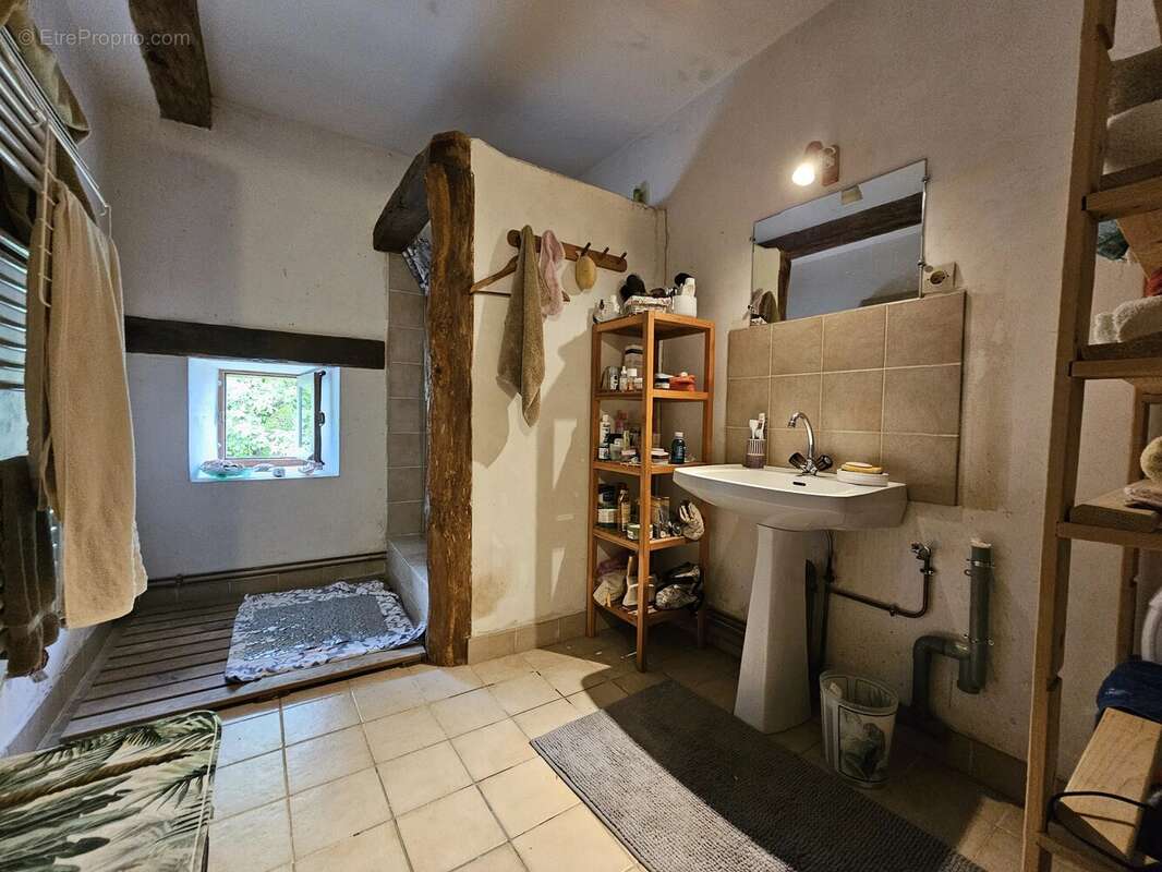 Maison à MAZEROLLES
