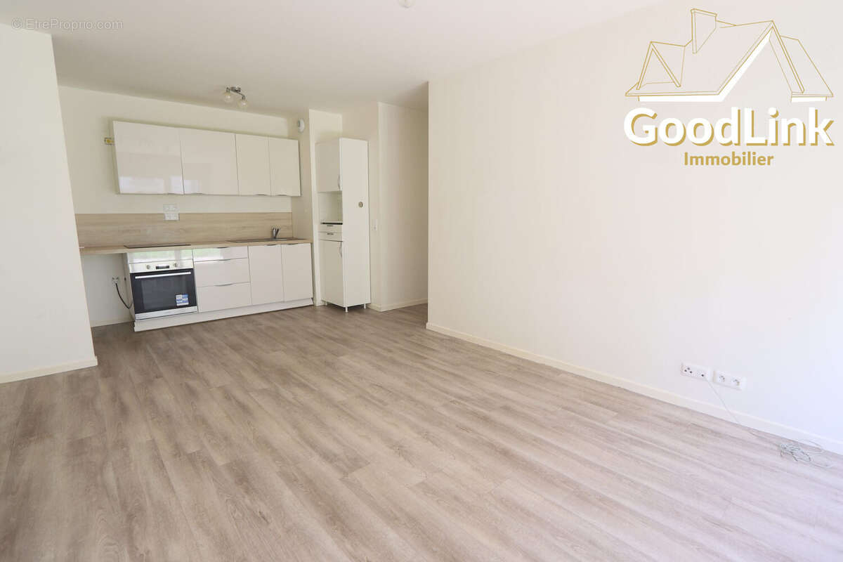 Appartement 56 m² à Saint-Fargeau-Ponthierry  - photo 2