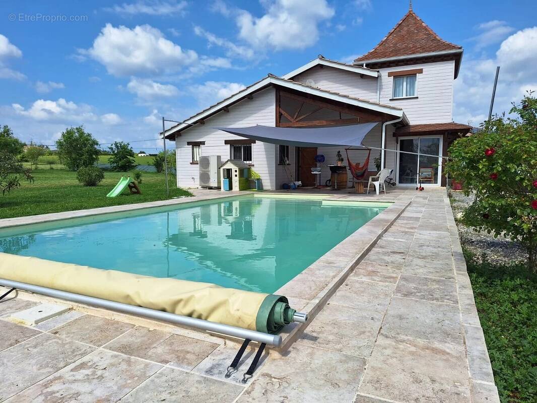Maison à PUYMICLAN