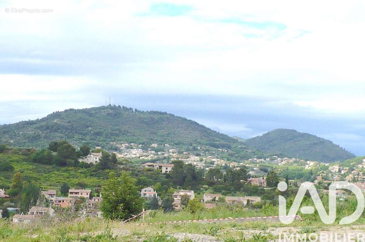 Photo 2 - Terrain à MANOSQUE