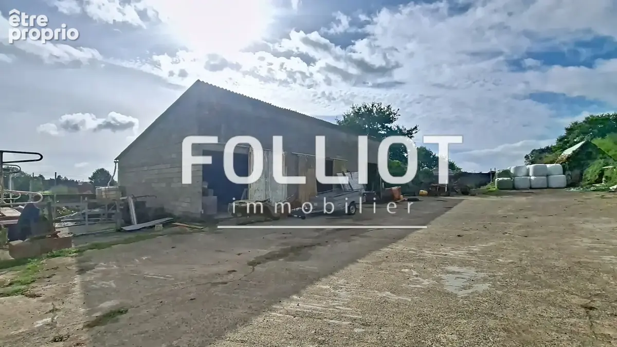 A VENDRE Fleury 500 m2 - photo 3