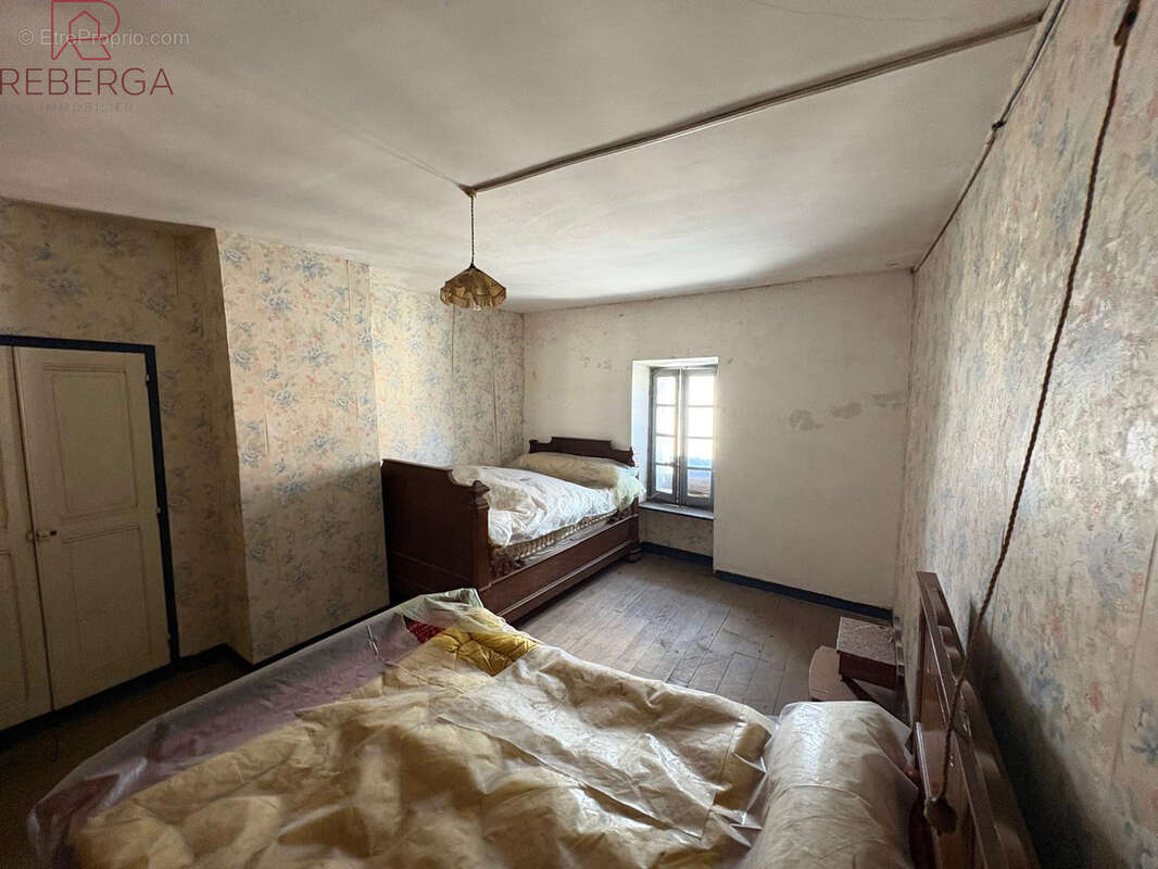 Maison à LACABAREDE