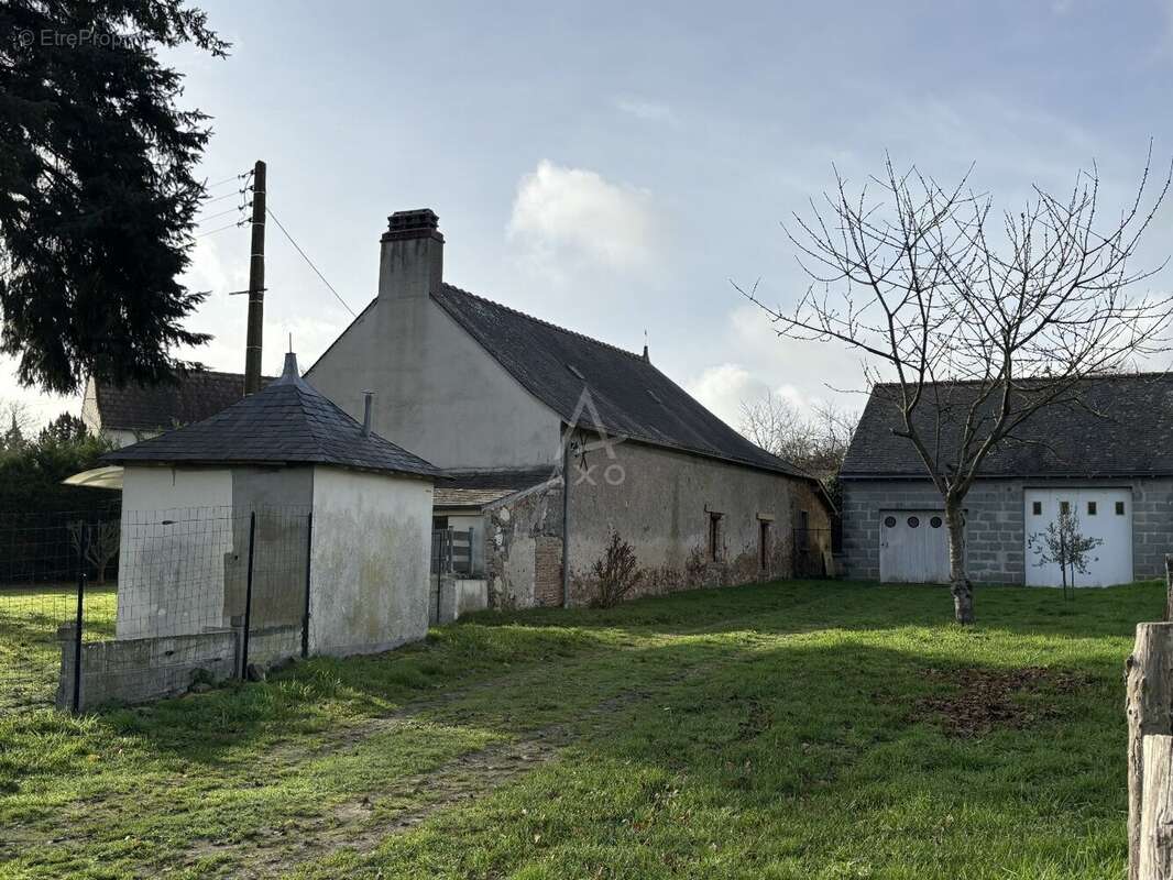 Maison à SAINT-DENIS-D'ANJOU