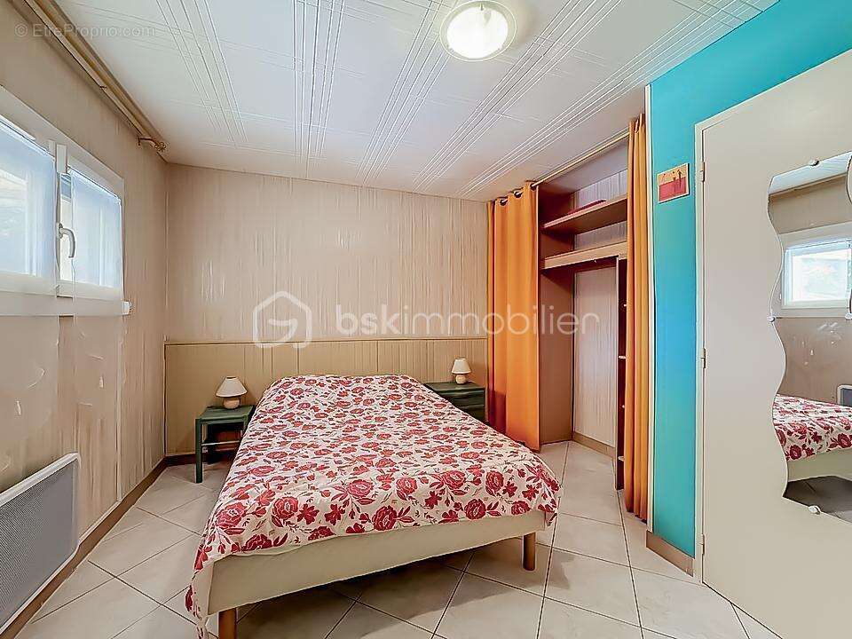 *** magnifique villa t7 de 222 m² avec piscine - castries *** - photo 14