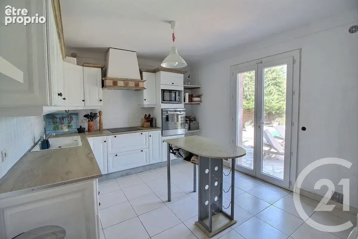Maison 5 pièces 142 m² à vendre à Mouans-Sartoux (06370) - photo 8