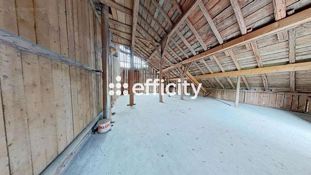 Appartement à MIEUSSY