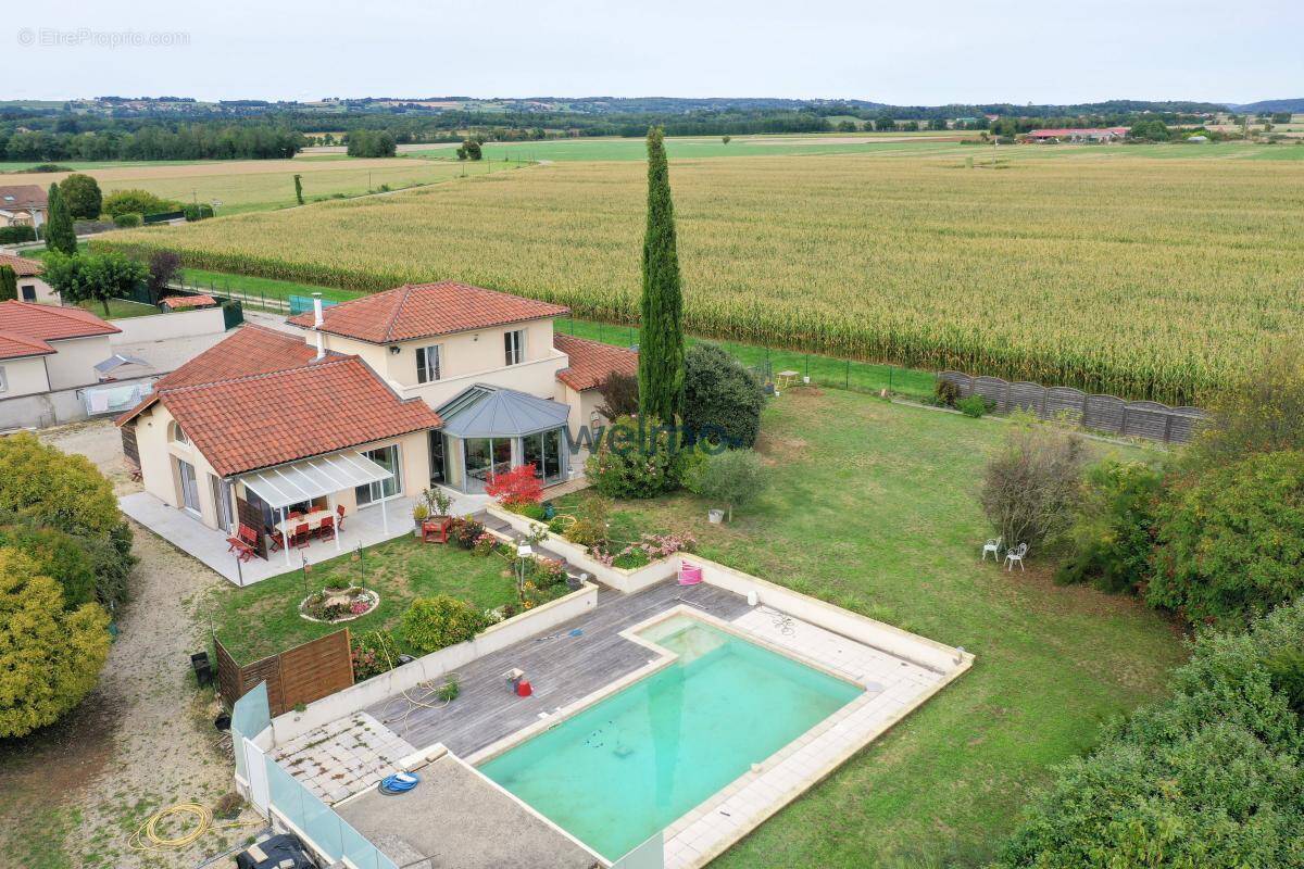 Maison à BEAUREPAIRE