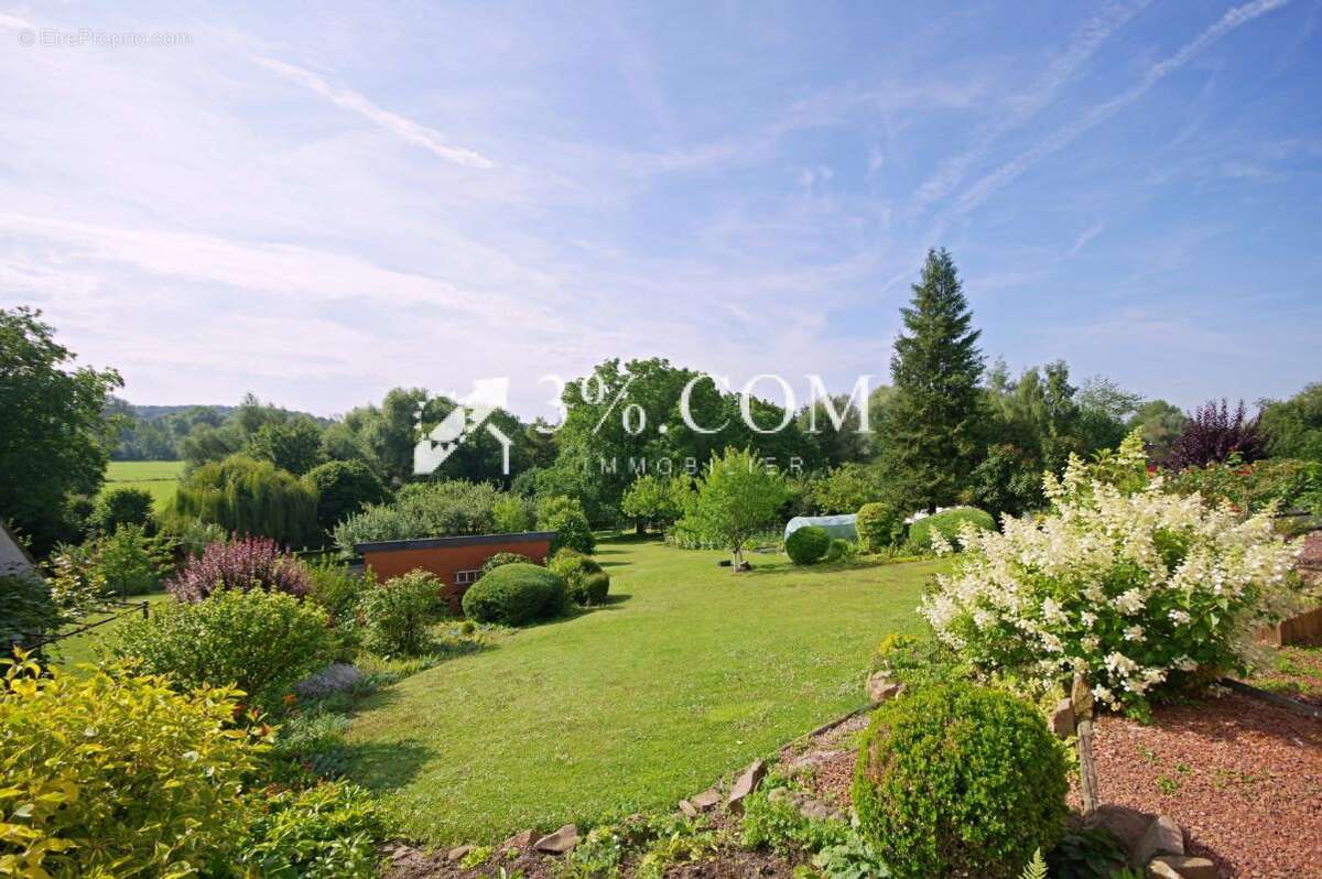 Maison à FLIXECOURT