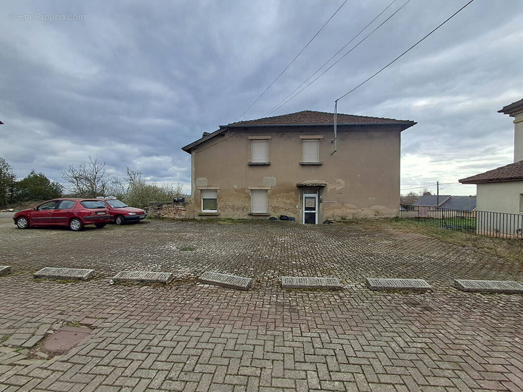 Appartement à GROSTENQUIN