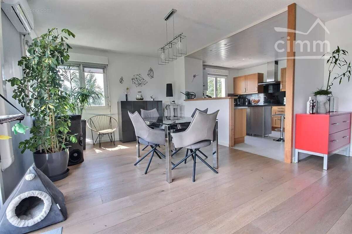 Appartement à MONTBONNOT-SAINT-MARTIN