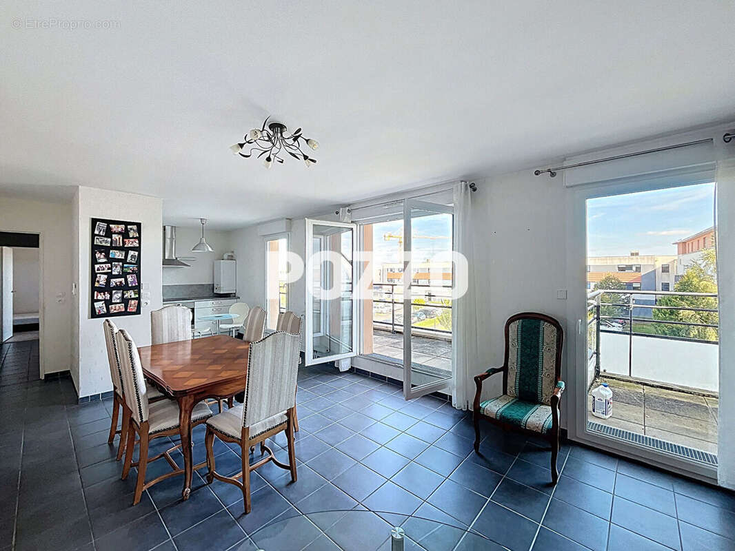 Appartement à FLEURY-SUR-ORNE