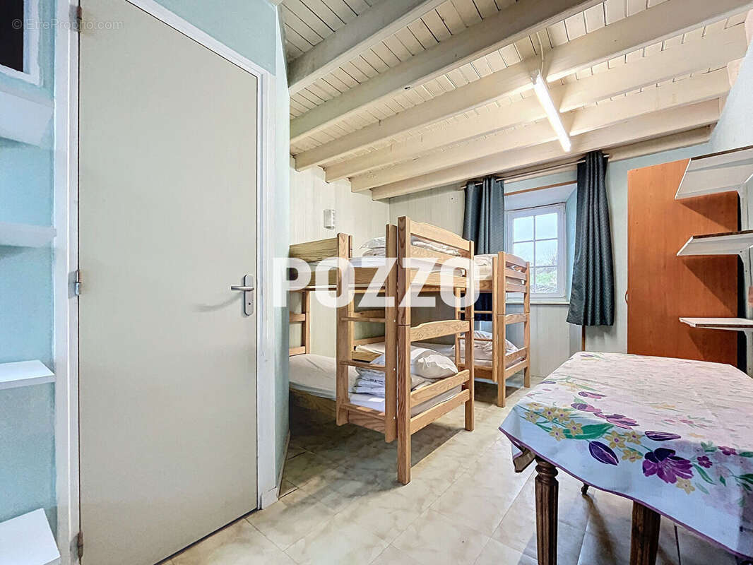 Maison à SAINT-SAUVEUR-LENDELIN