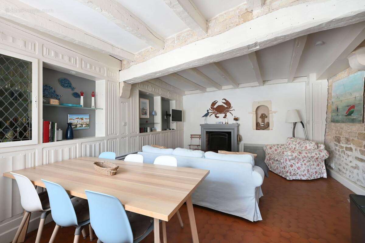 Maison à SAINT-MARTIN-DE-RE