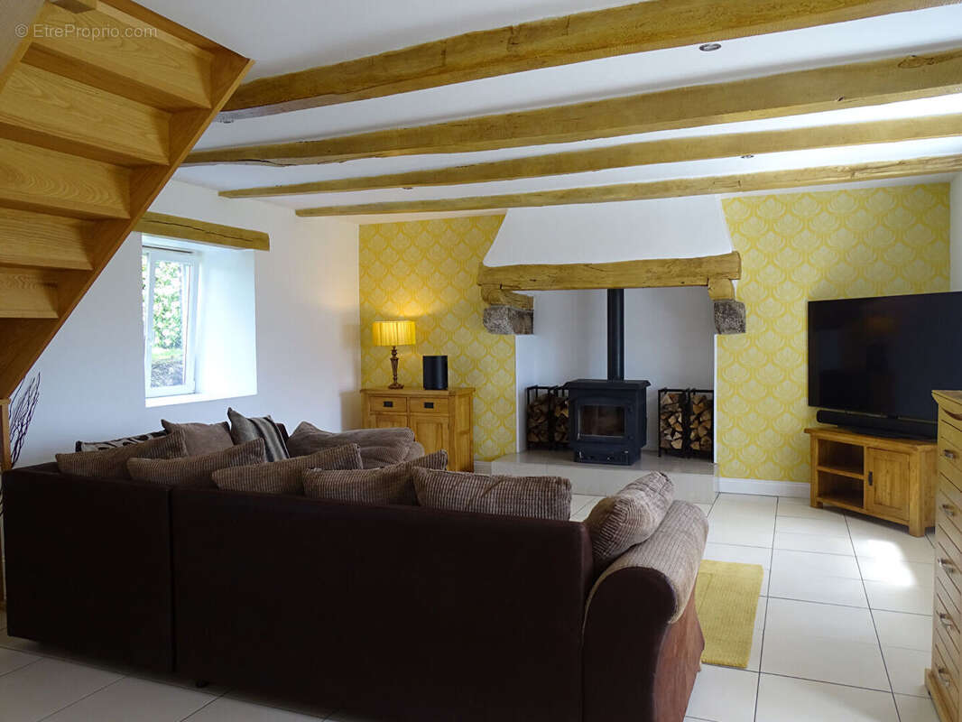Maison à TREBRIVAN