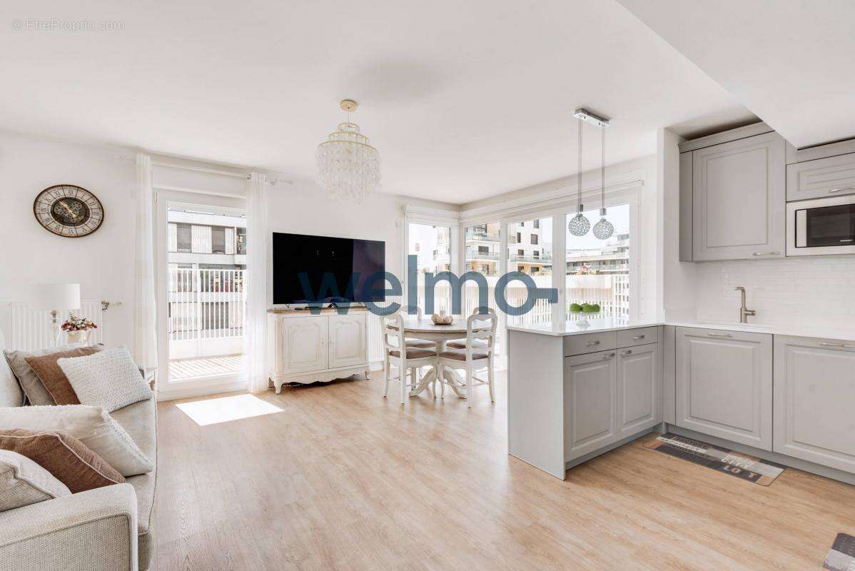 Appartement à GENNEVILLIERS