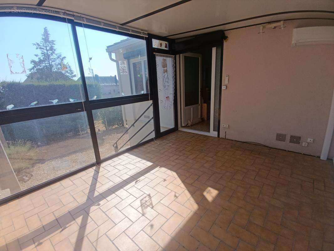 Maison centre village, 4 chambres et jardin - photo 5