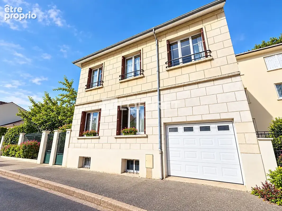 Maison à VILLEJUIF