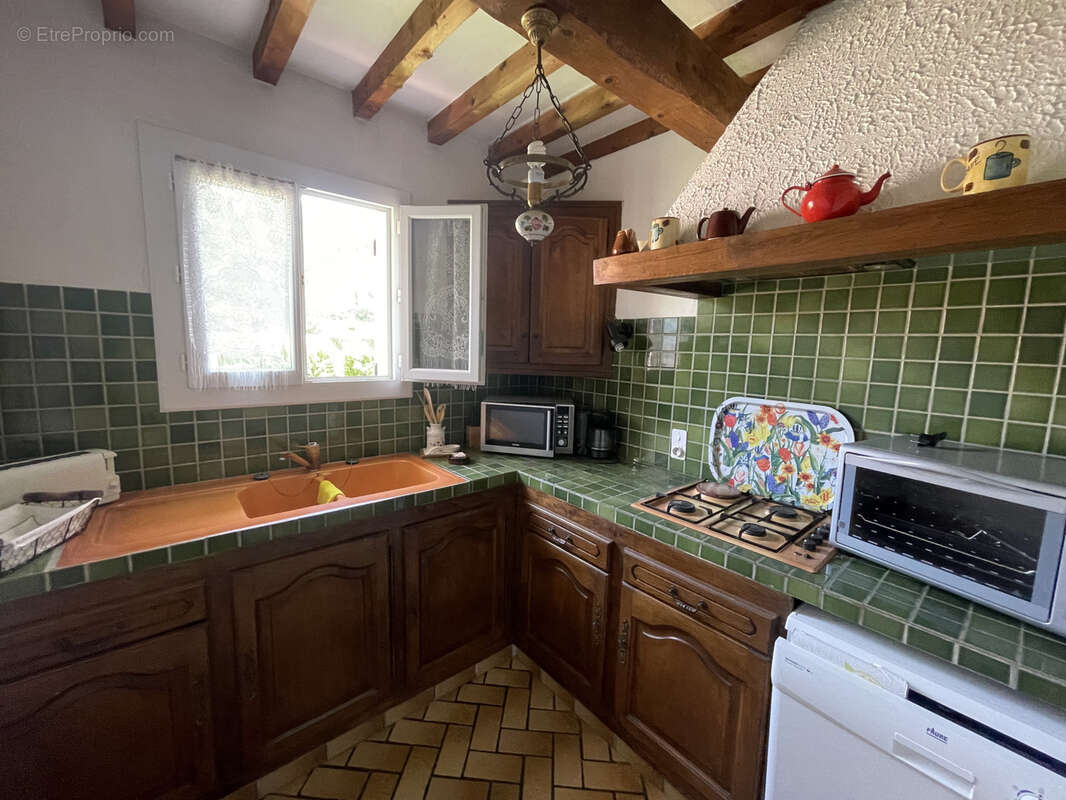 Vaison 2km / belle maison / sh240m2 / terrain 1396m2 / piscine / pool house 100m2 - photo 27