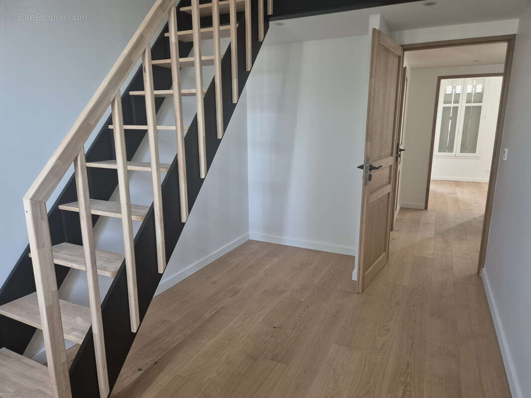 Libourne maison de pierres t5 entierement renovee - photo 10