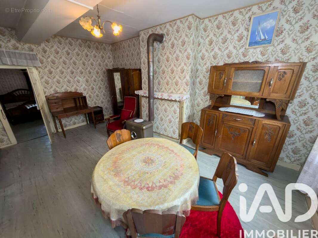 Photo 8 - Maison à FERE-CHAMPENOISE