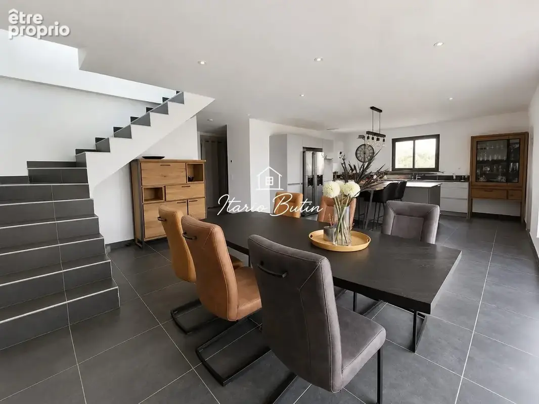 Maison 146 m² à Maraussan  - photo 6