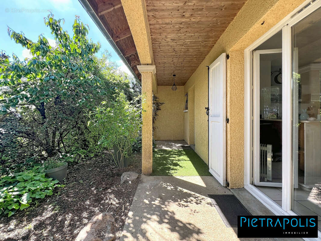 Maison 5 pièces 100 m² à vendre à Saint-Romain-En-Gal (69560) - photo 9