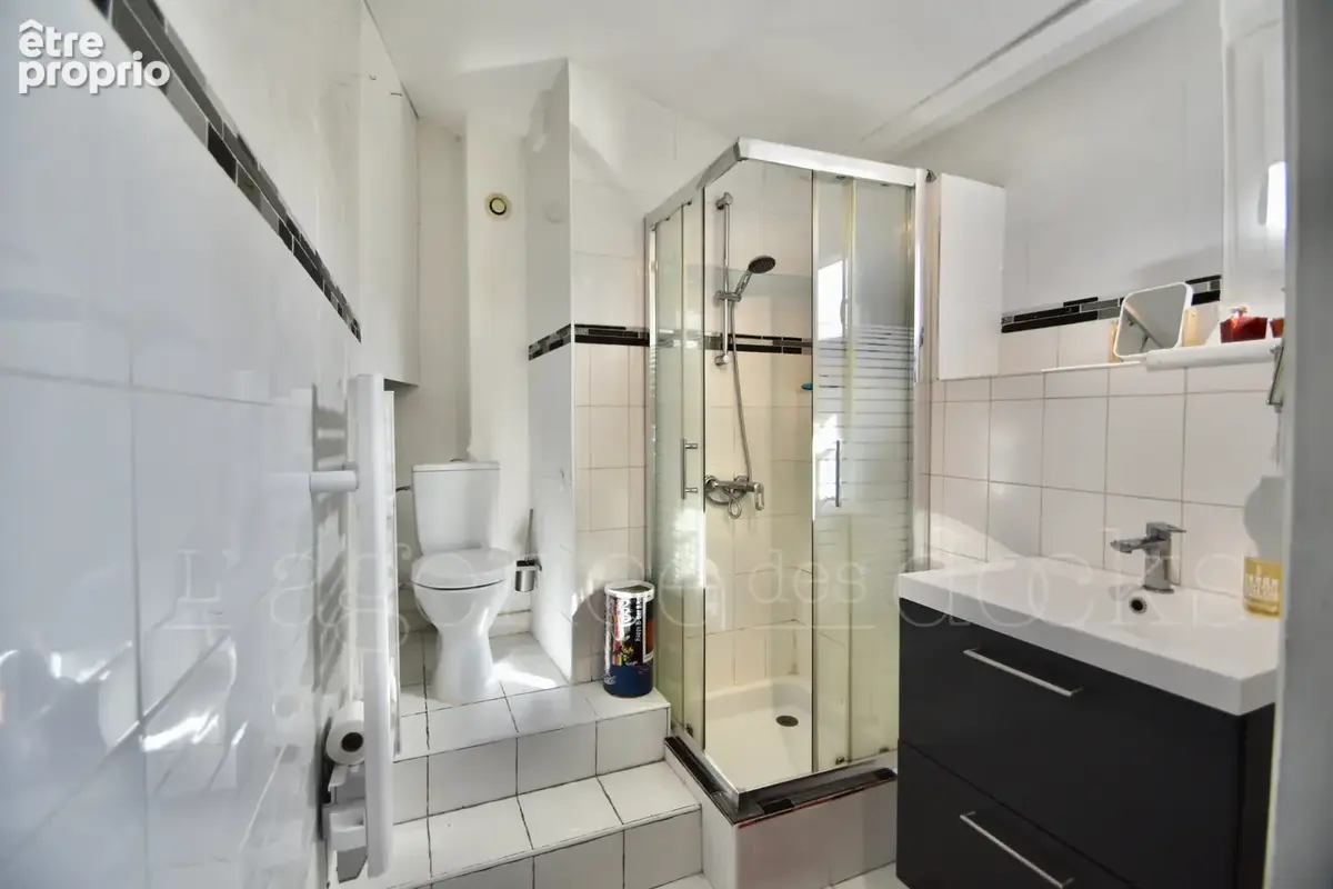 Bordeaux st pierre - vaste duplex 126m2 vue exceptionnelle sur place - photo 17