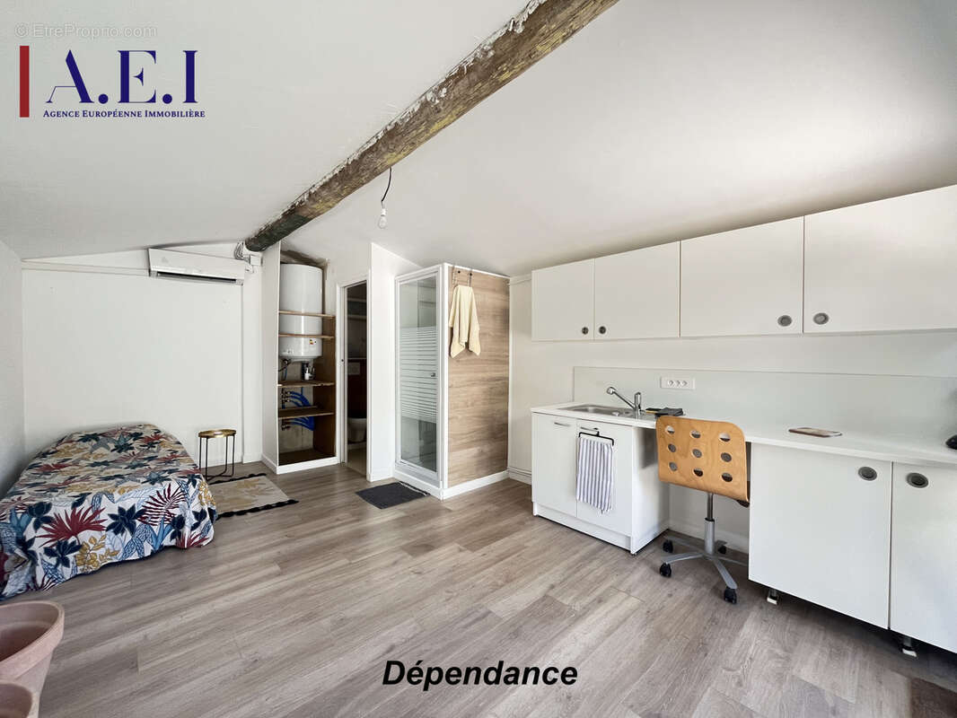 Maison à LA CADIERE-D'AZUR