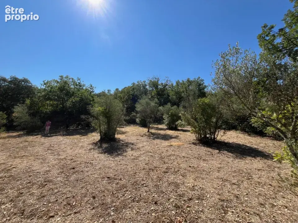 Terrain 1 682 m² à vendre à Brignoles (83170) - photo 3