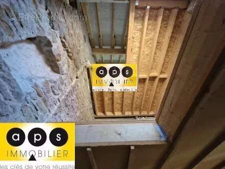 Appartement à POLIGNY
