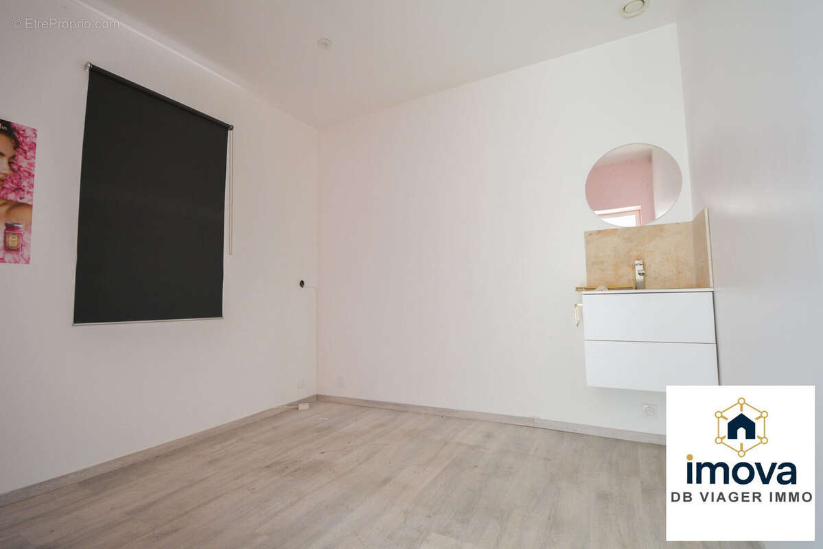 Commerce 217 m² à Abrest  - photo 3