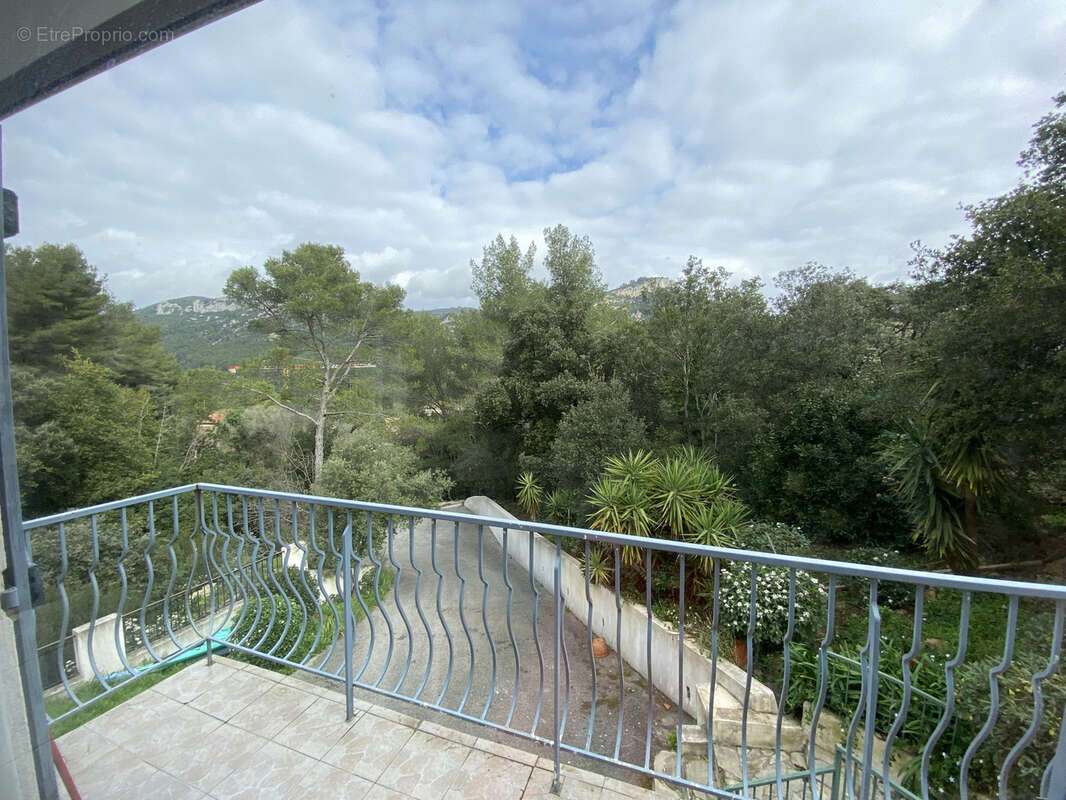 Maison à LA VALETTE-DU-VAR