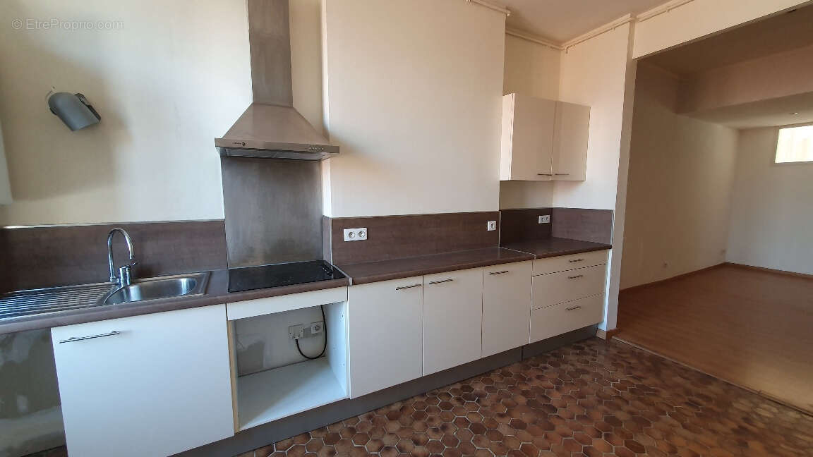 Appartement T3 traversant de 85,39 m2 avec vue exceptionnelle sur la Saône 69009 Lyon - photo 11