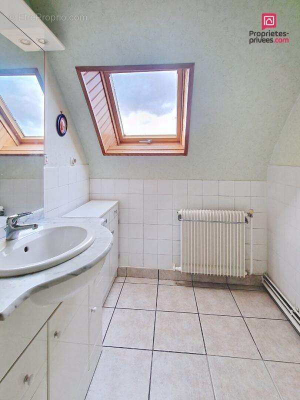 Maison à PLOUIGNEAU