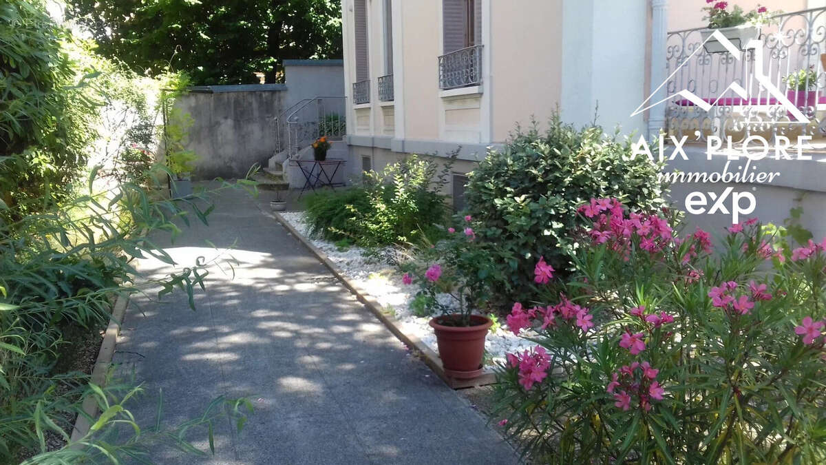 Appartement à AIX-LES-BAINS