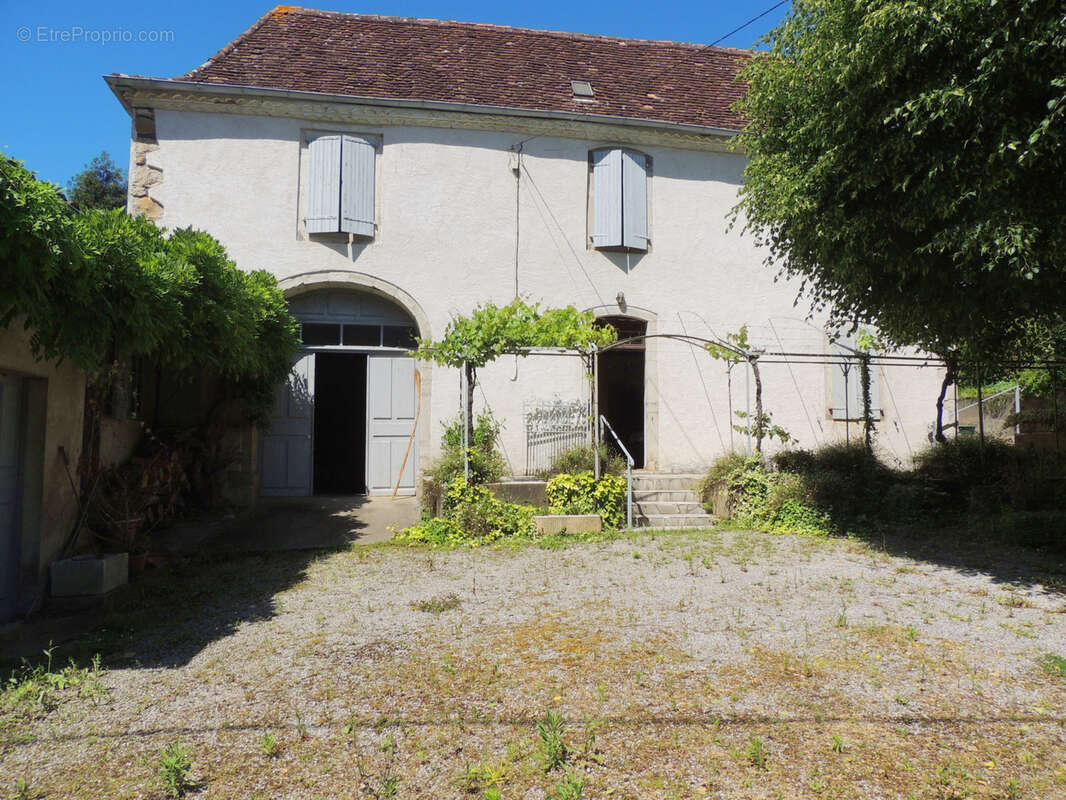 Maison à CASTAGNEDE